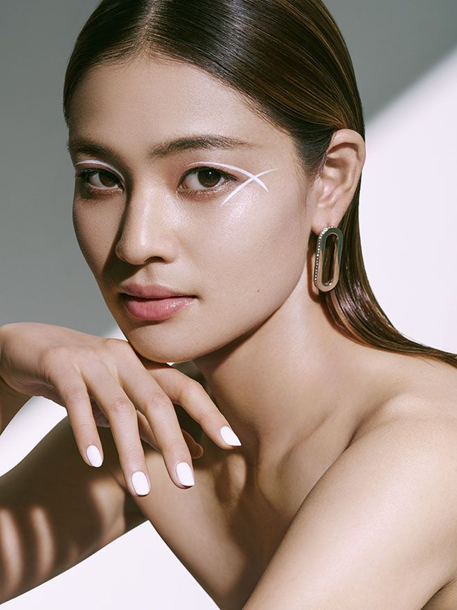 VOGUE WEB “Shu uemura” Image